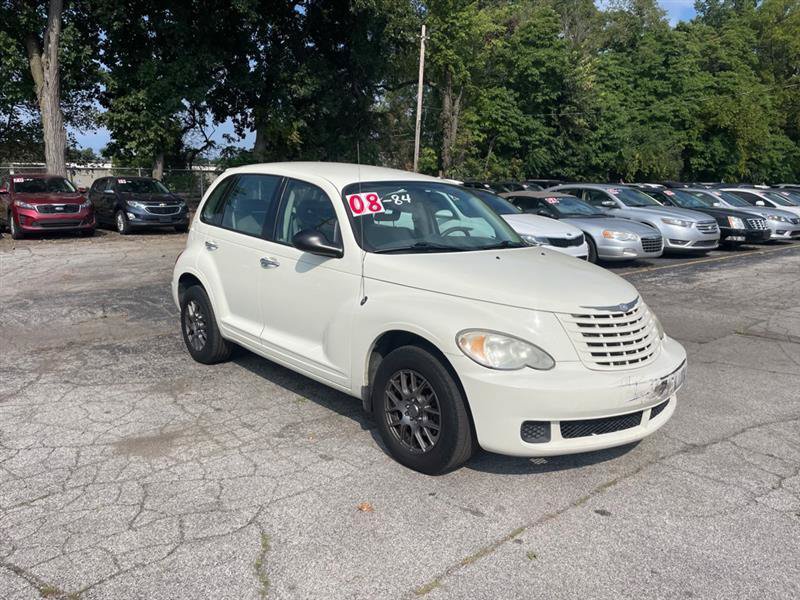 Used 2008 Chrysler PT Cruiser FWD image 3