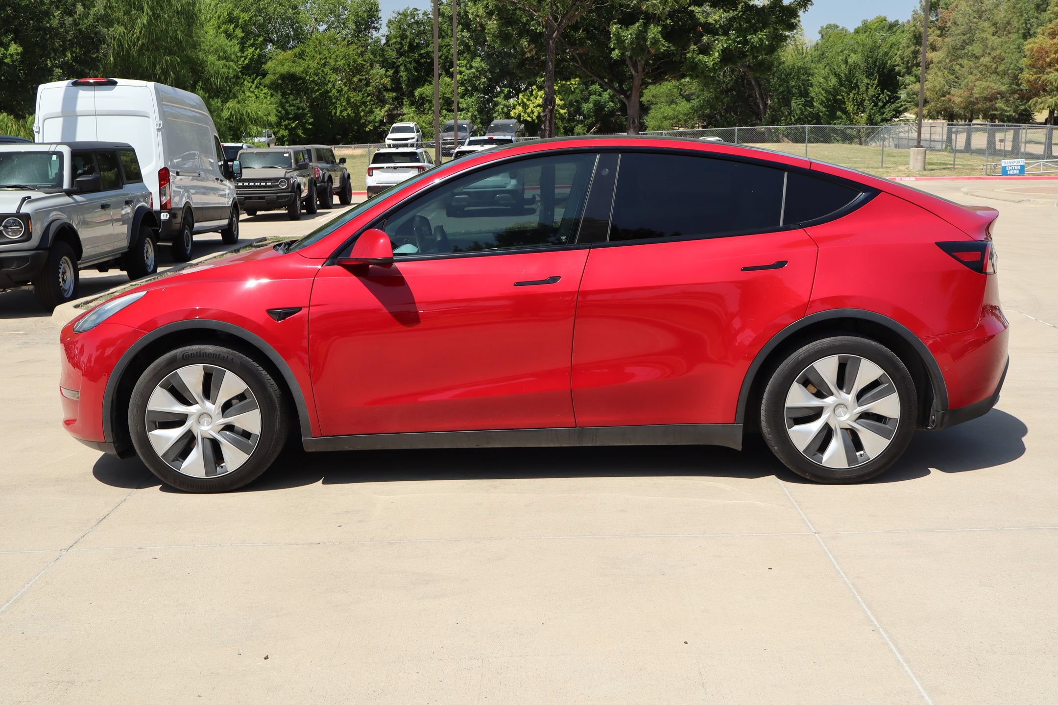 Used 2021 Tesla Model Y Long Range AWD/4WD image 6