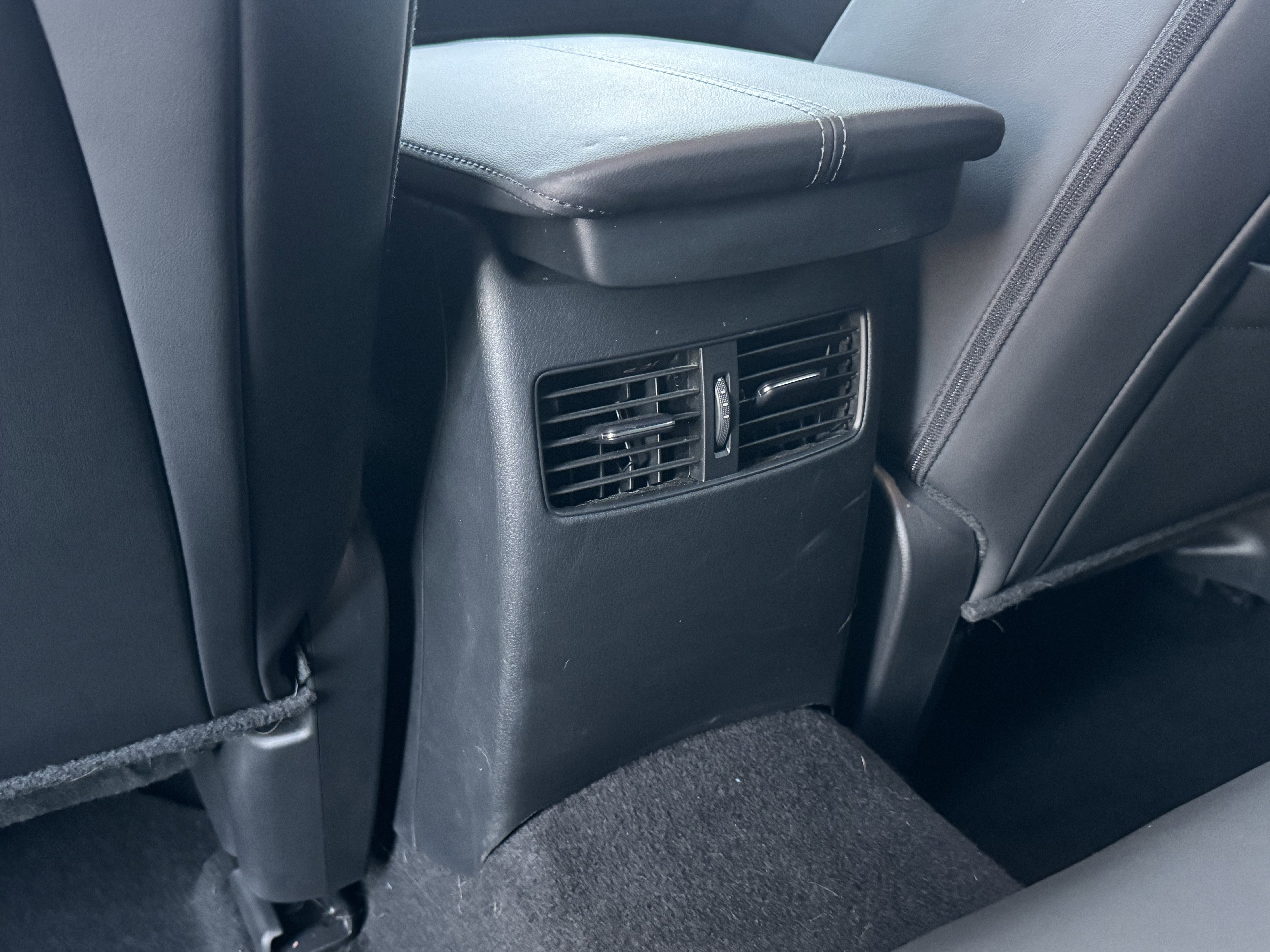 Used 2022 MAZDA CX-30 AWD 2.5 S w/ Select Package image 31