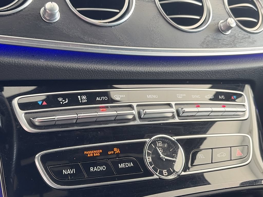 Used 2017 Mercedes-Benz E 300 4MATIC image 28