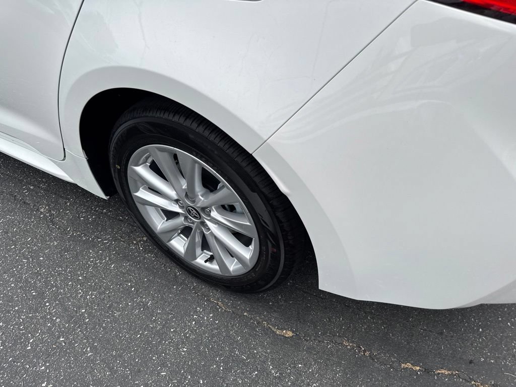 New 2026 Toyota Corolla LE FWD image 7