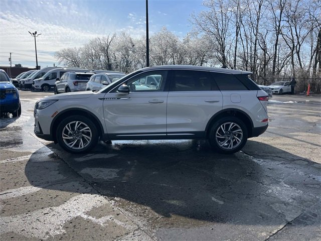 Used 2023 Lincoln Corsair AWD w/ Equipment Group 101A image 5