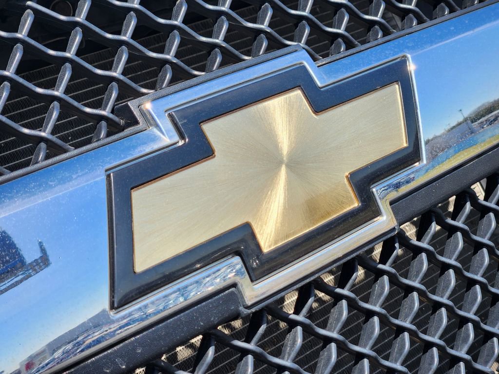 Certified 2024 Chevrolet Express 2500 w/ Driver Convenience Package image 12