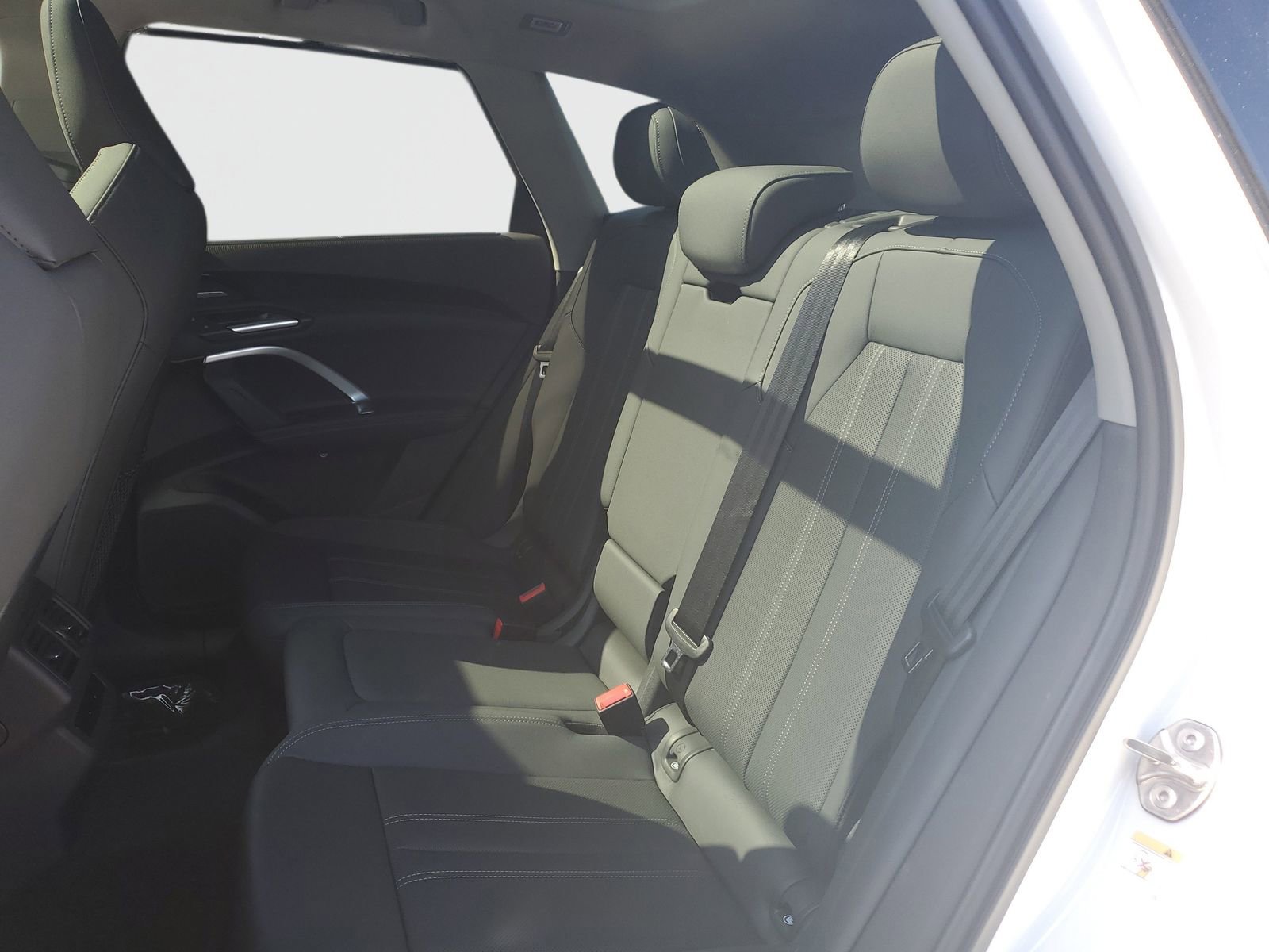 Used 2025 Audi Q5 Premium w/ Premium Plus AWD/4WD image 14
