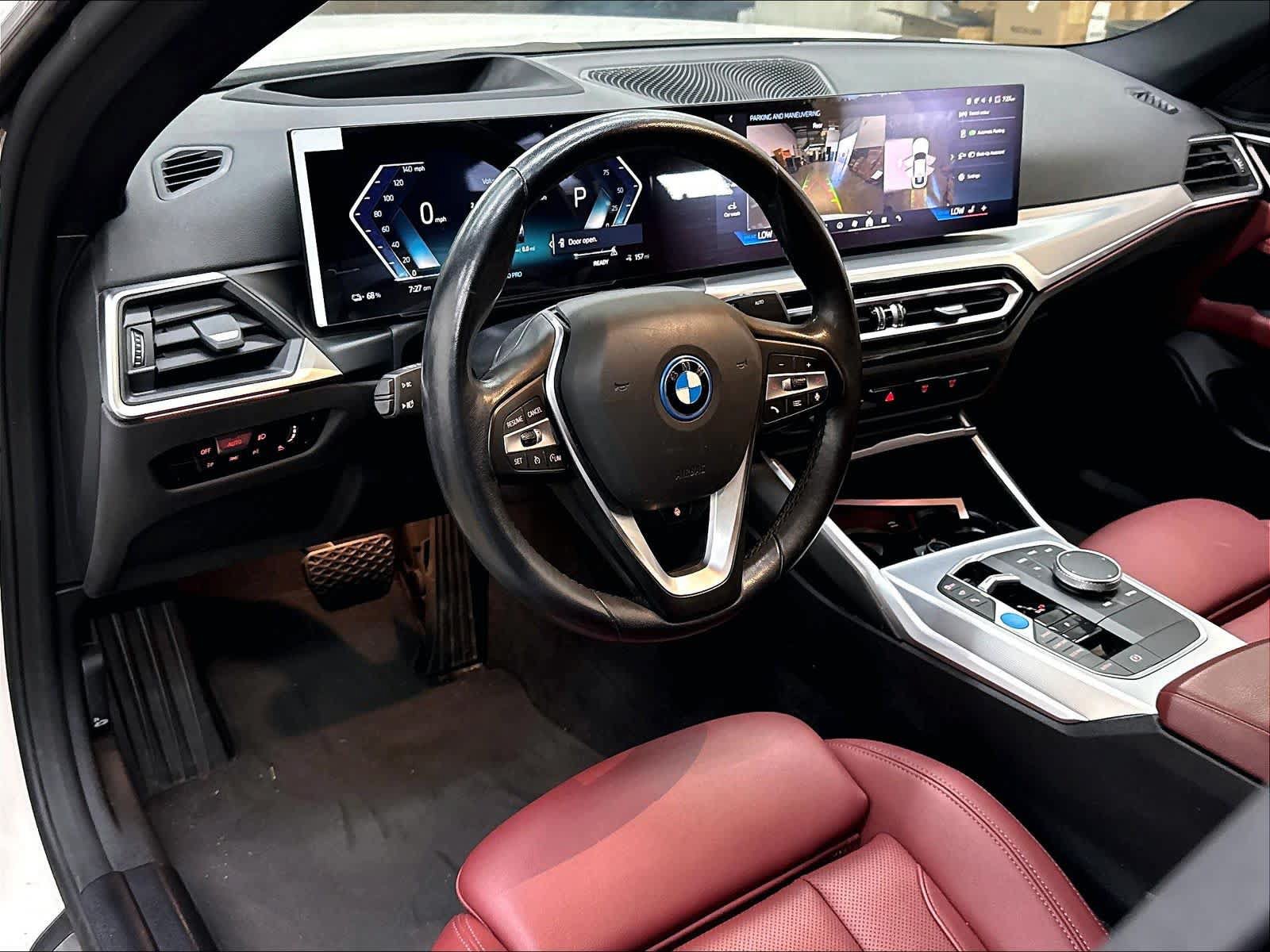 Used 2024 BMW i4 eDrive35 w/ Premium Package RWD image 16