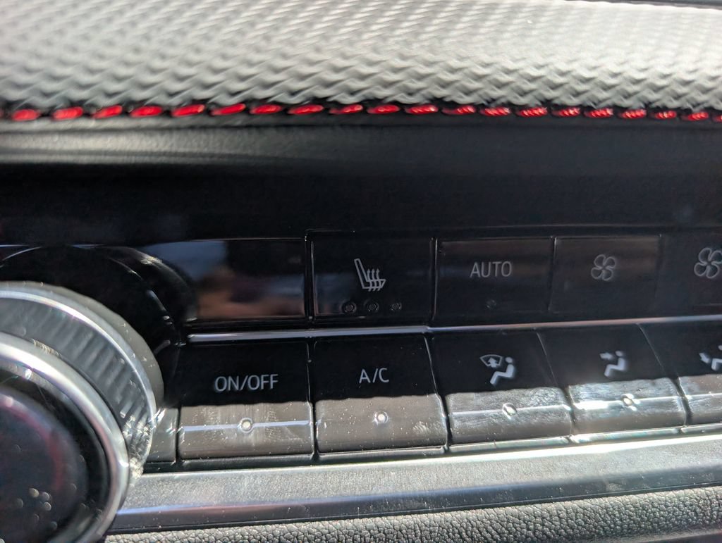 New 2027 Chevrolet Equinox RS FWD image 29