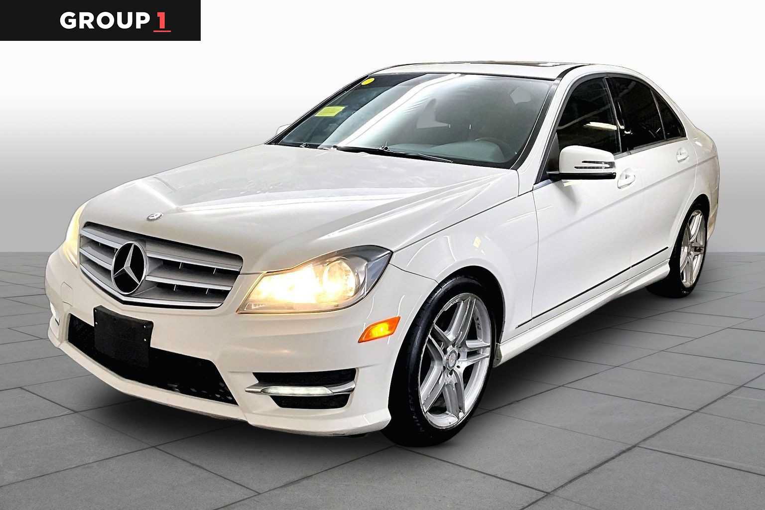Used 2012 Mercedes-Benz C 300 4MATIC Sedan image 1