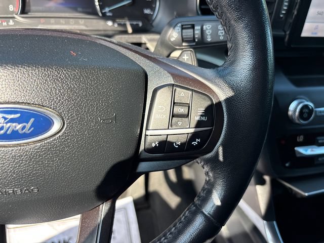 Used 2020 Ford Explorer XLT w/ Equipment Group 202A AWD/4WD image 21