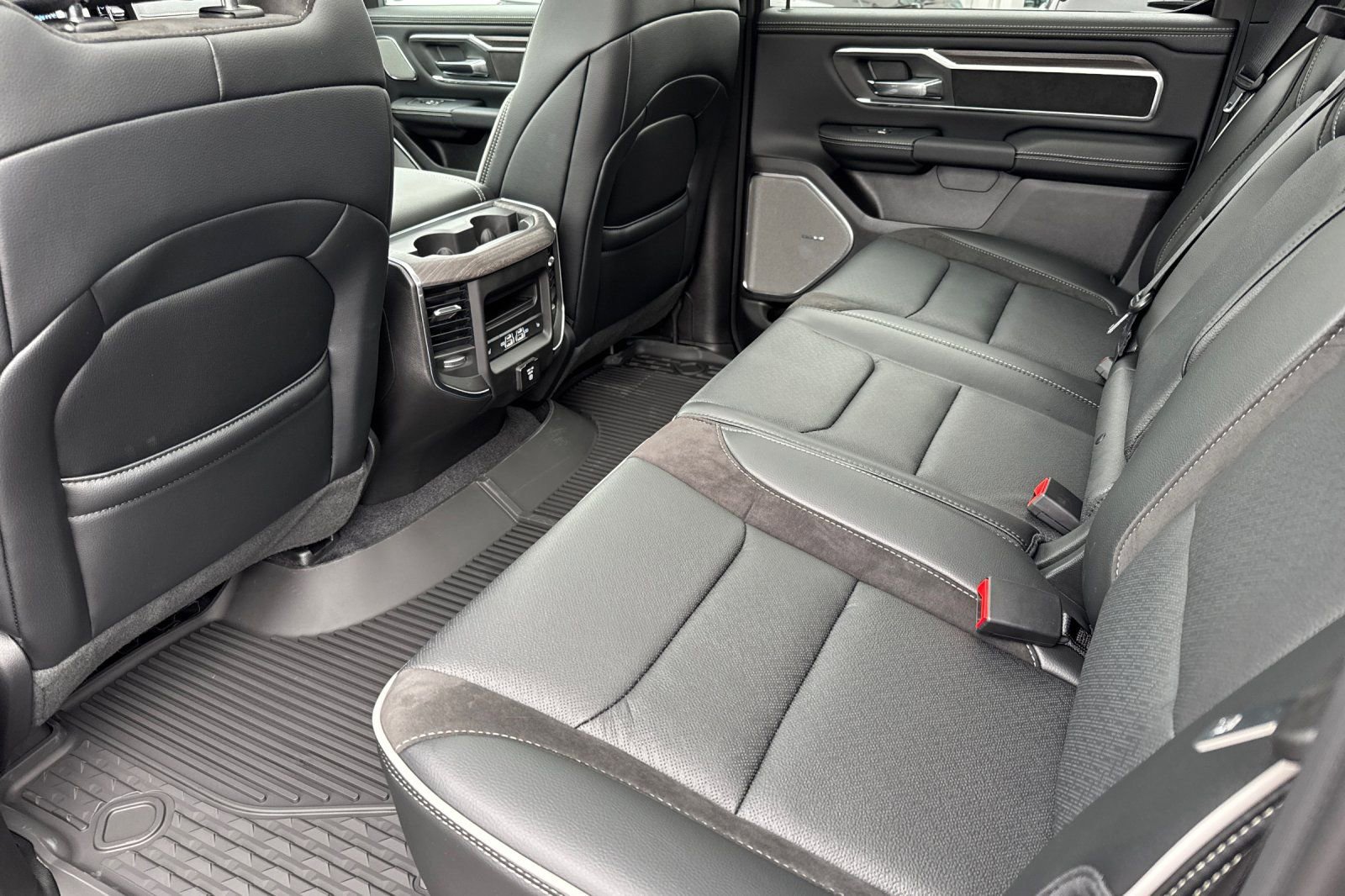 New 2026 RAM 1500 Laramie w/ Night Edition image 14