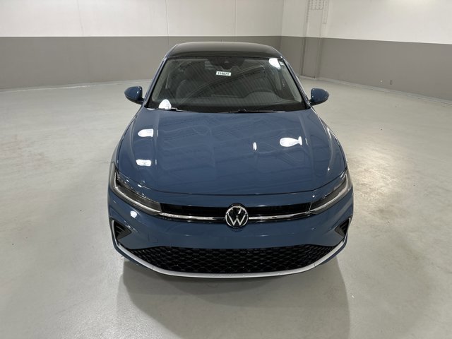 New 2026 Volkswagen Jetta SE image 3