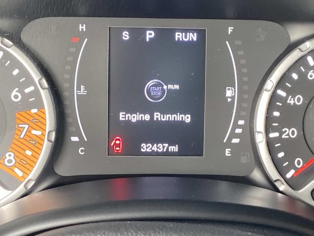Used 2023 Jeep Renegade Latitude AWD/4WD image 33