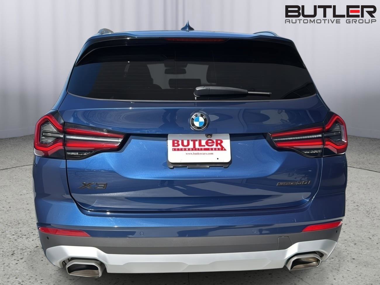 Certified 2023 BMW X3 sDrive30i w/ Convenience Package image 4