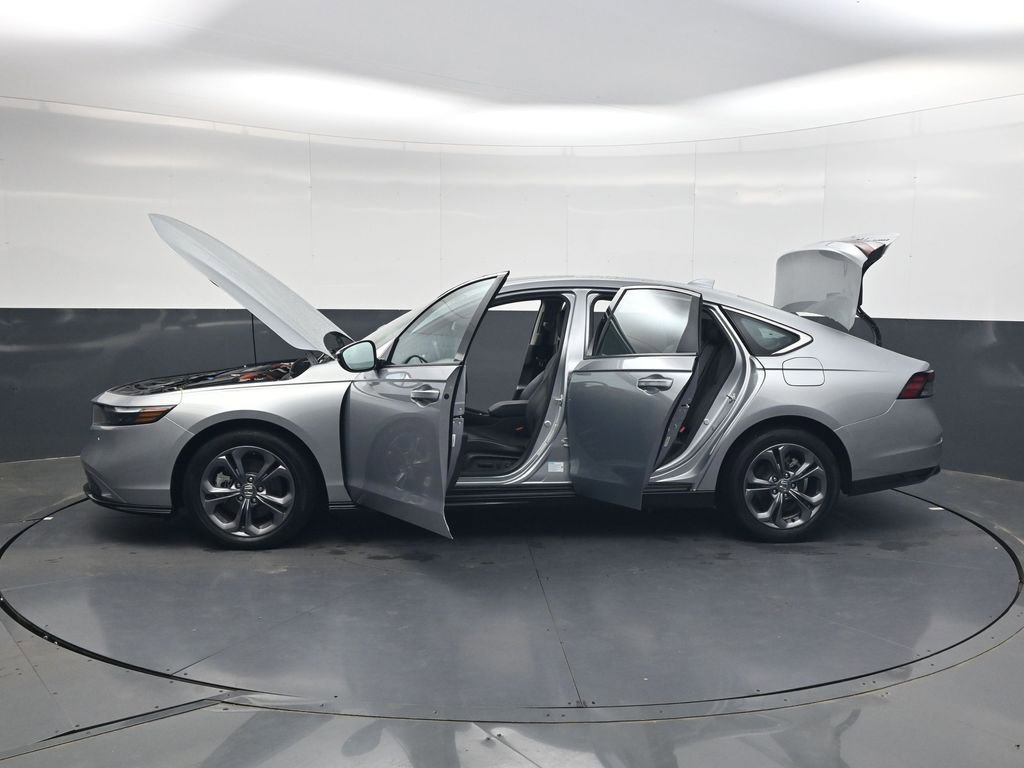Used 2024 Honda Accord EX-L image 32