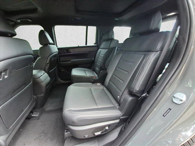 New 2027 Hyundai Santa Fe Calligraphy FWD image 16