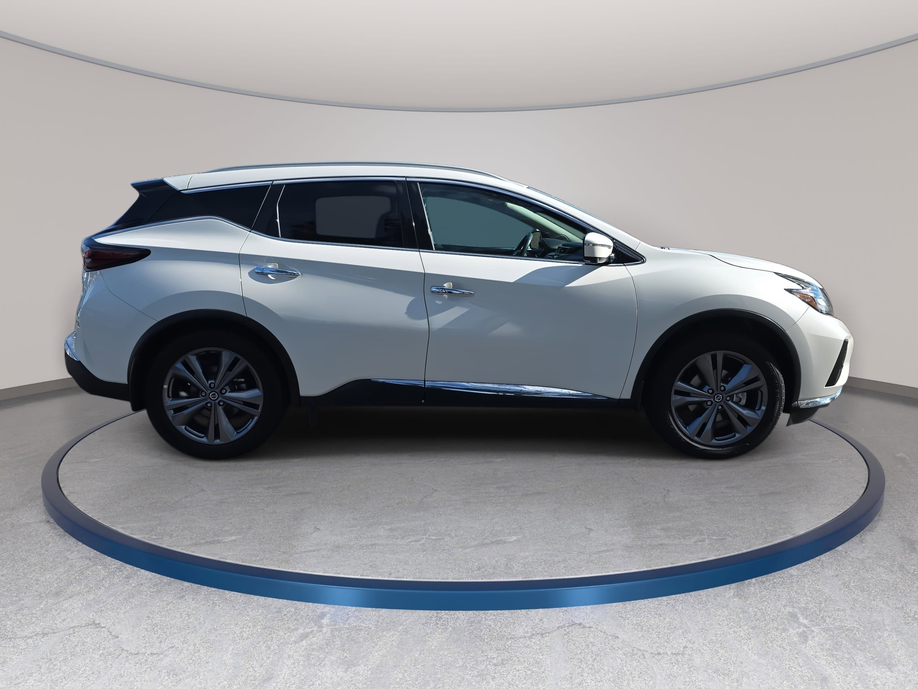 Used 2020 Nissan Murano Platinum w/ Cargo Package image 4