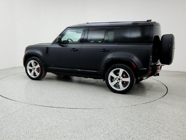 New 2026 Land Rover Defender 110 X AWD/4WD image 7
