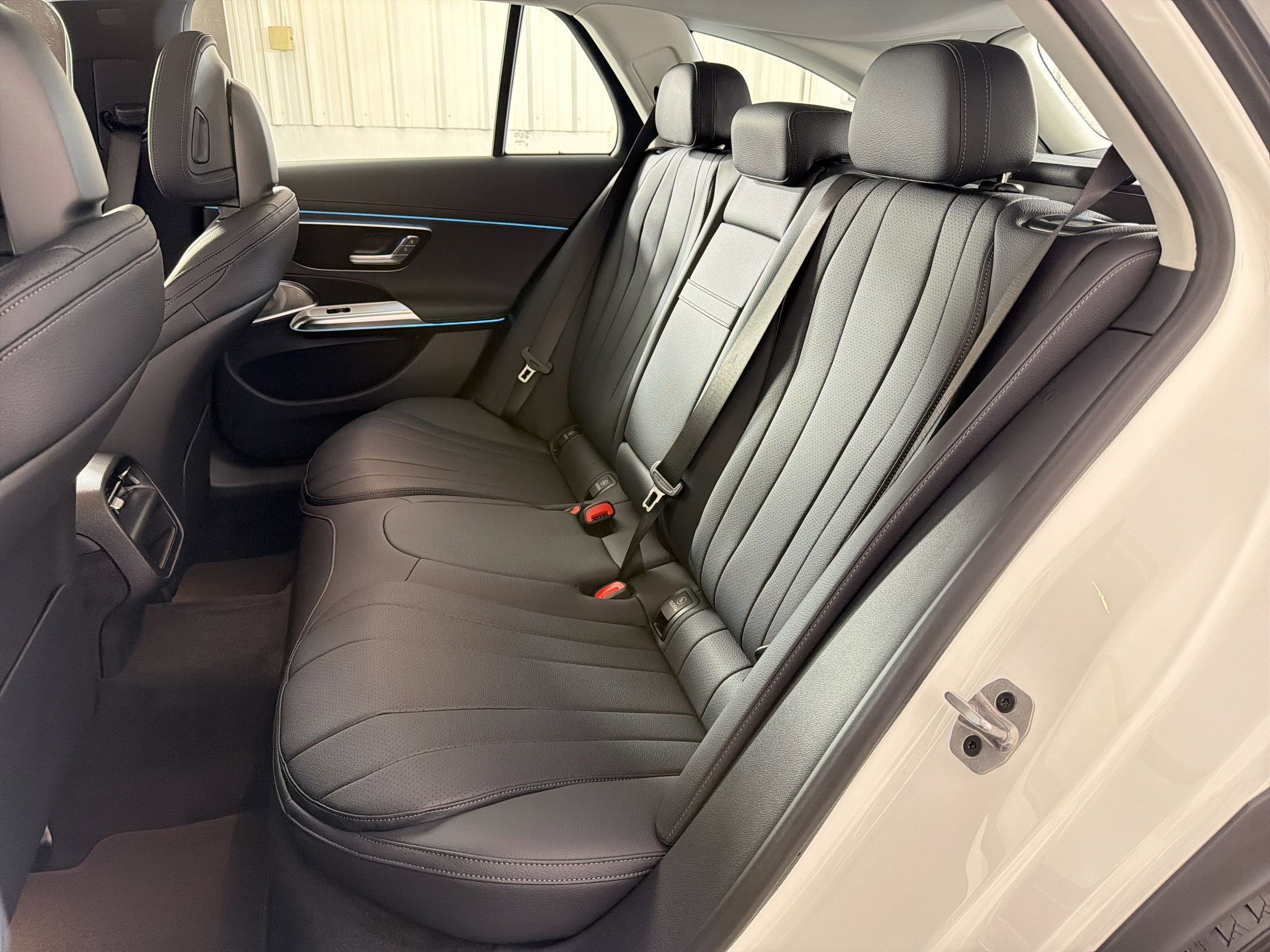 New 2026 Mercedes-Benz E 450 4MATIC All-Terrain Wagon image 15