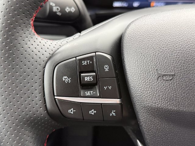 Certified 2024 Ford Escape ST-Line w/ Tech Pack #1 AWD/4WD image 21