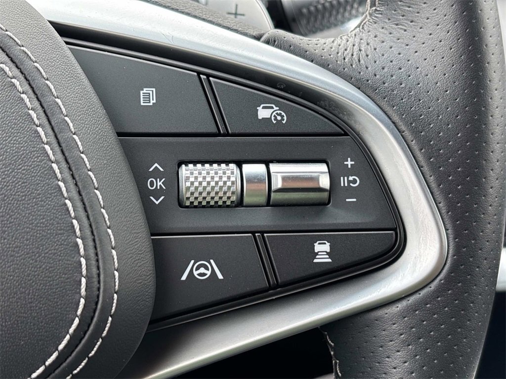 Used 2025 Genesis GV70 3.5T Sport w/ Sport Advanced Package image 11