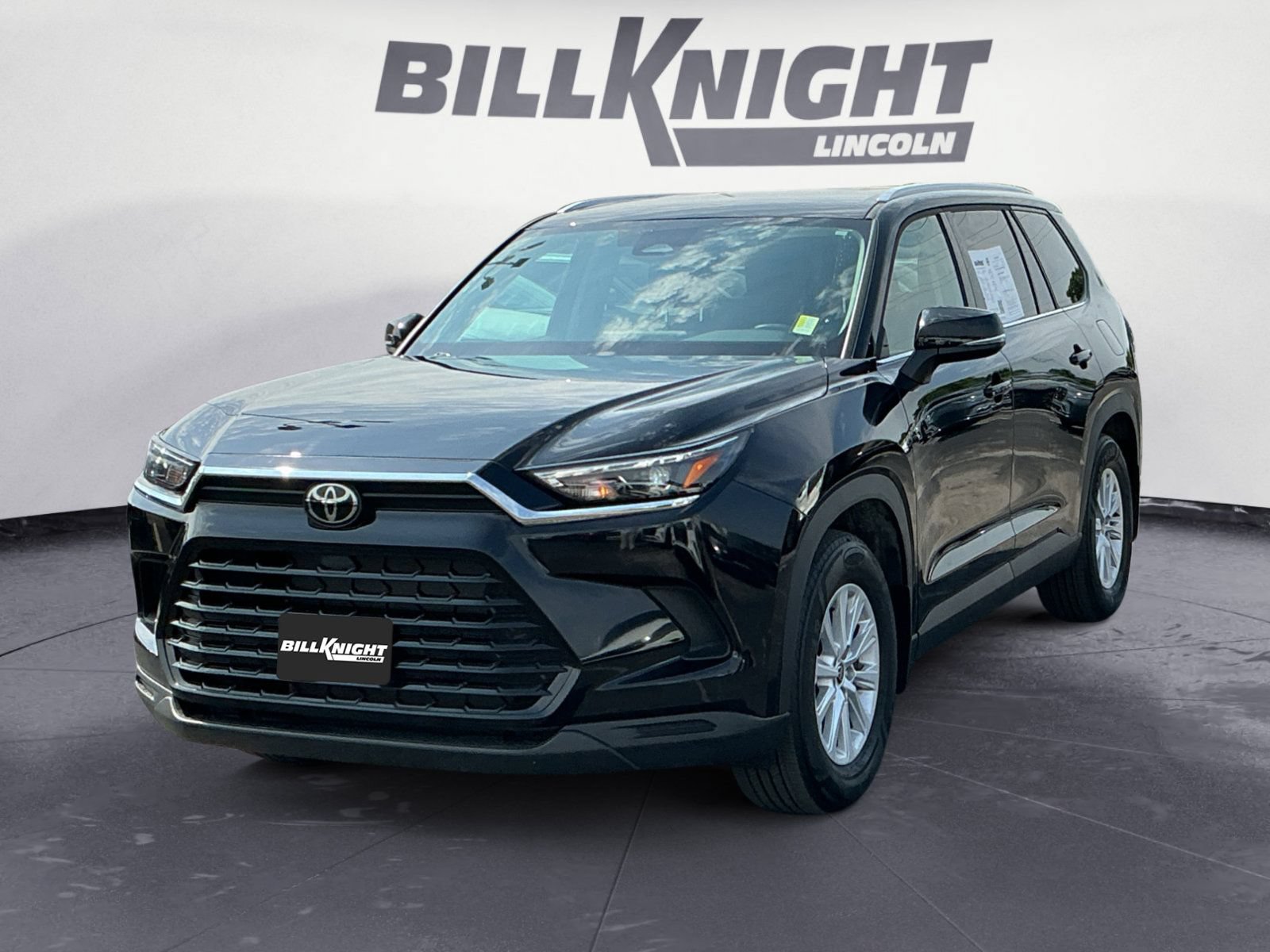 Used 2025 Toyota Grand Highlander AWD image 1
