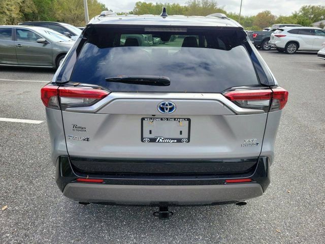 Used 2019 Toyota RAV4 XSE image 11