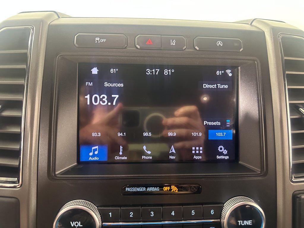 Used 2019 Ford Expedition XLT w/ Equipment Group 202A RWD image 32