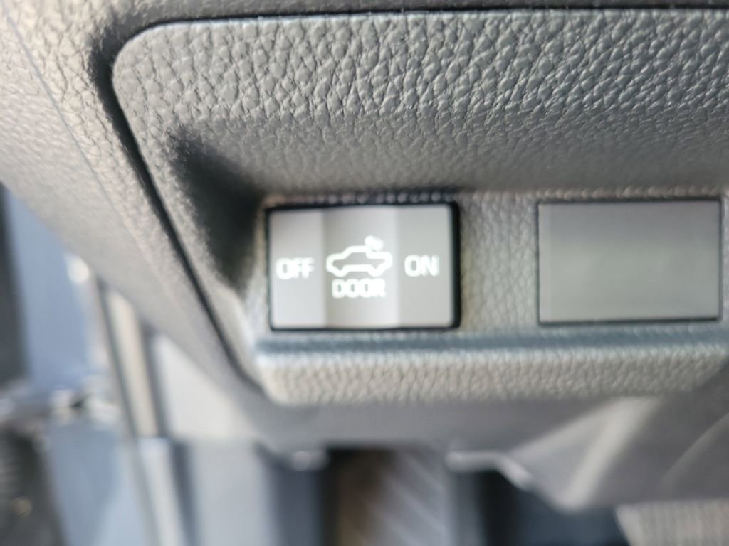 New 2025 Toyota Tacoma TRD Off-Road image 31