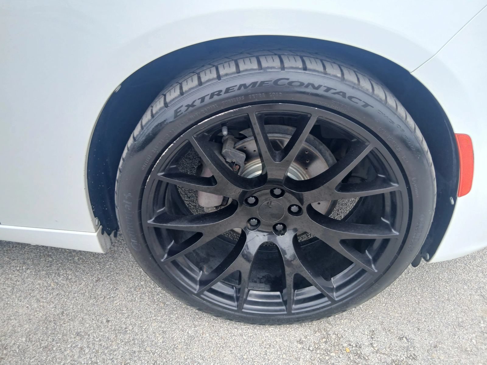Used 2019 Dodge Charger SXT RWD image 19