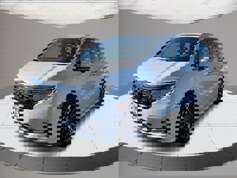 Used 2024 Honda Odyssey Touring image 8