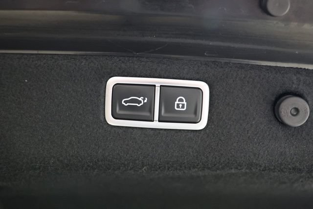 Used 2023 Genesis G70 3.3T w/ Sport Prestige Package AWD/4WD image 34