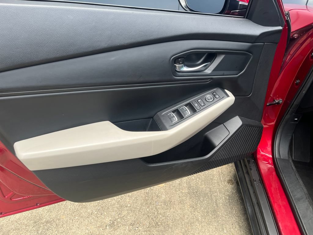 Used 2023 Honda Accord EX image 10