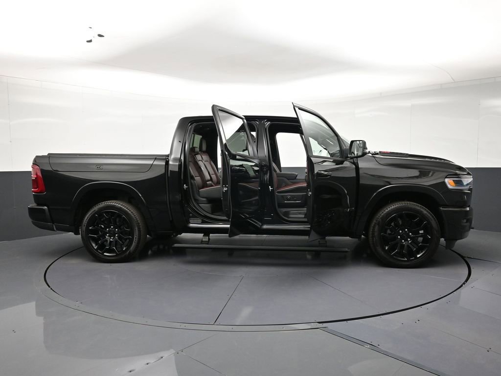 Used 2026 RAM 1500 Limited AWD/4WD image 32