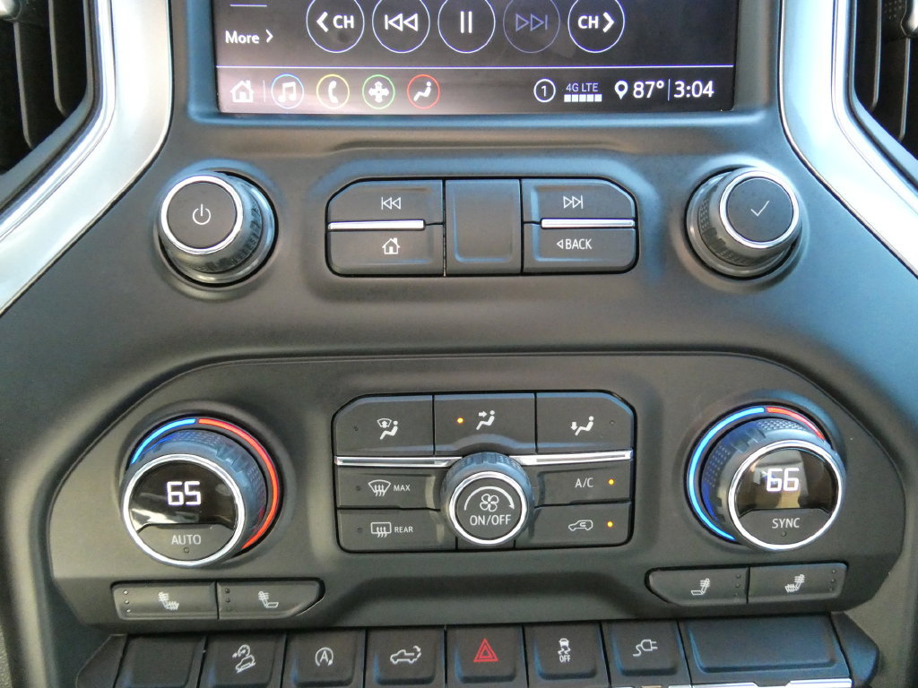 Used 2020 Chevrolet Silverado 1500 RST AWD/4WD image 29