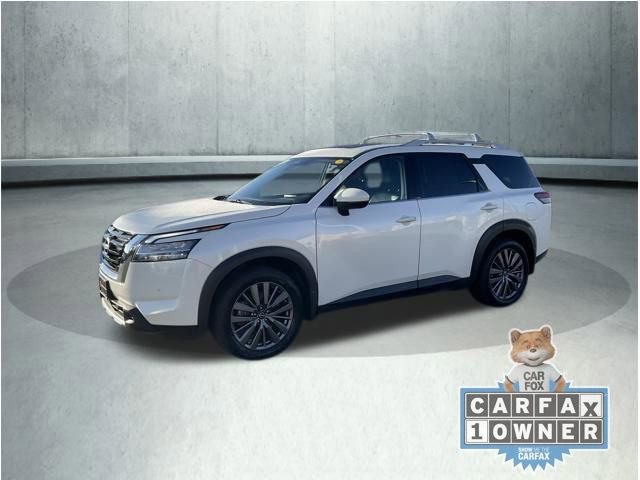Certified 2023 Nissan Pathfinder SL w/ SL Premium Package AWD/4WD image 3