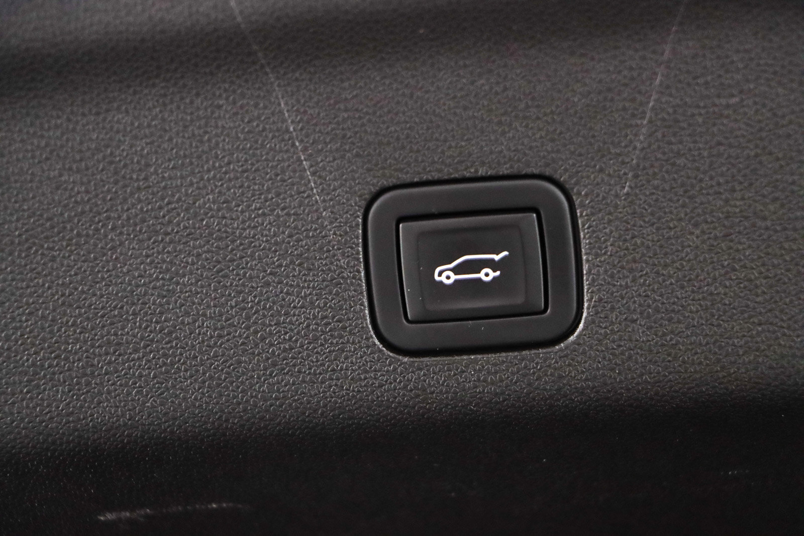 Used 2023 GMC Yukon Denali image 34