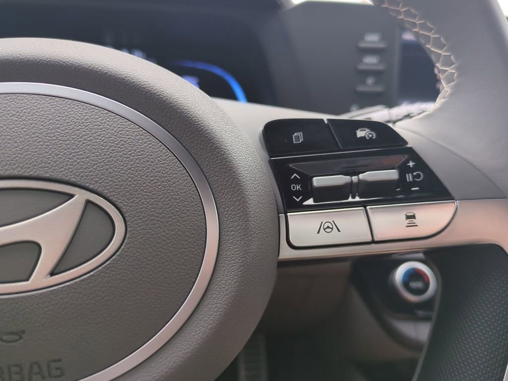 New 2026 Hyundai Elantra SEL Sport image 30