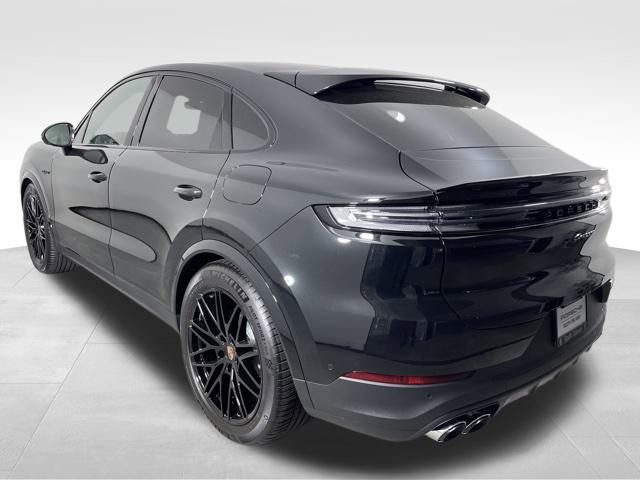 New 2026 Porsche Cayenne E-Hybrid Coupe image 3