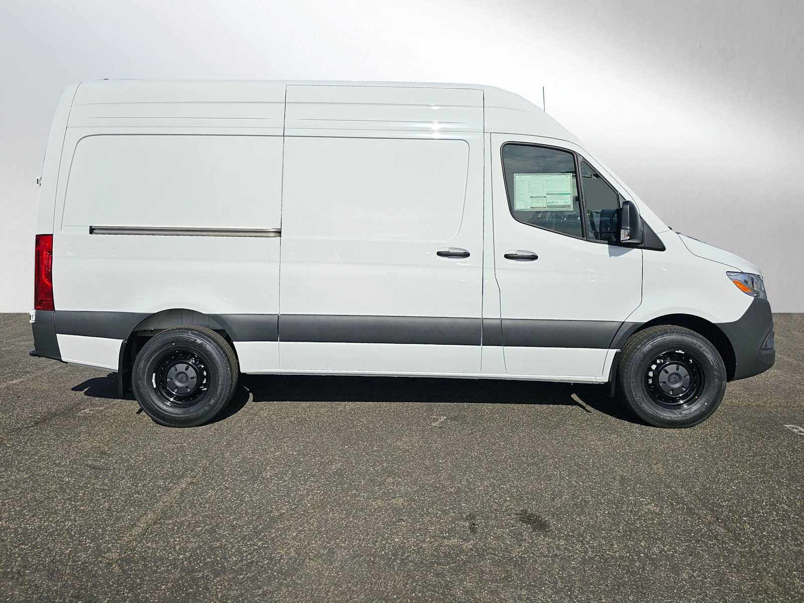 New 2026 Mercedes-Benz Sprinter 2500 image 2