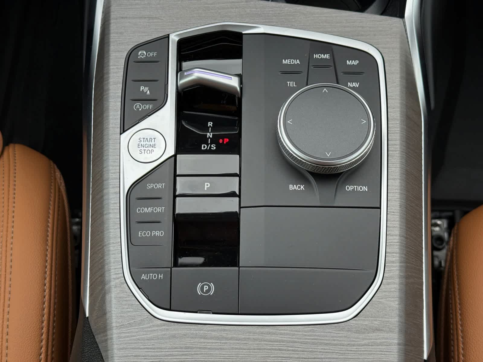 New 2026 BMW 330i Sedan w/ Convenience Package RWD image 22