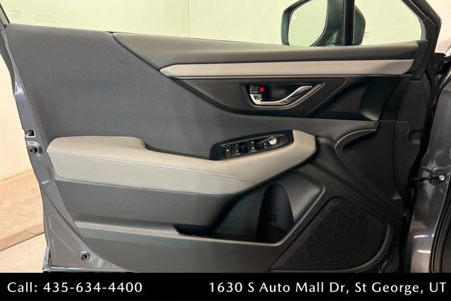 Used 2025 Subaru Outback Premium image 14