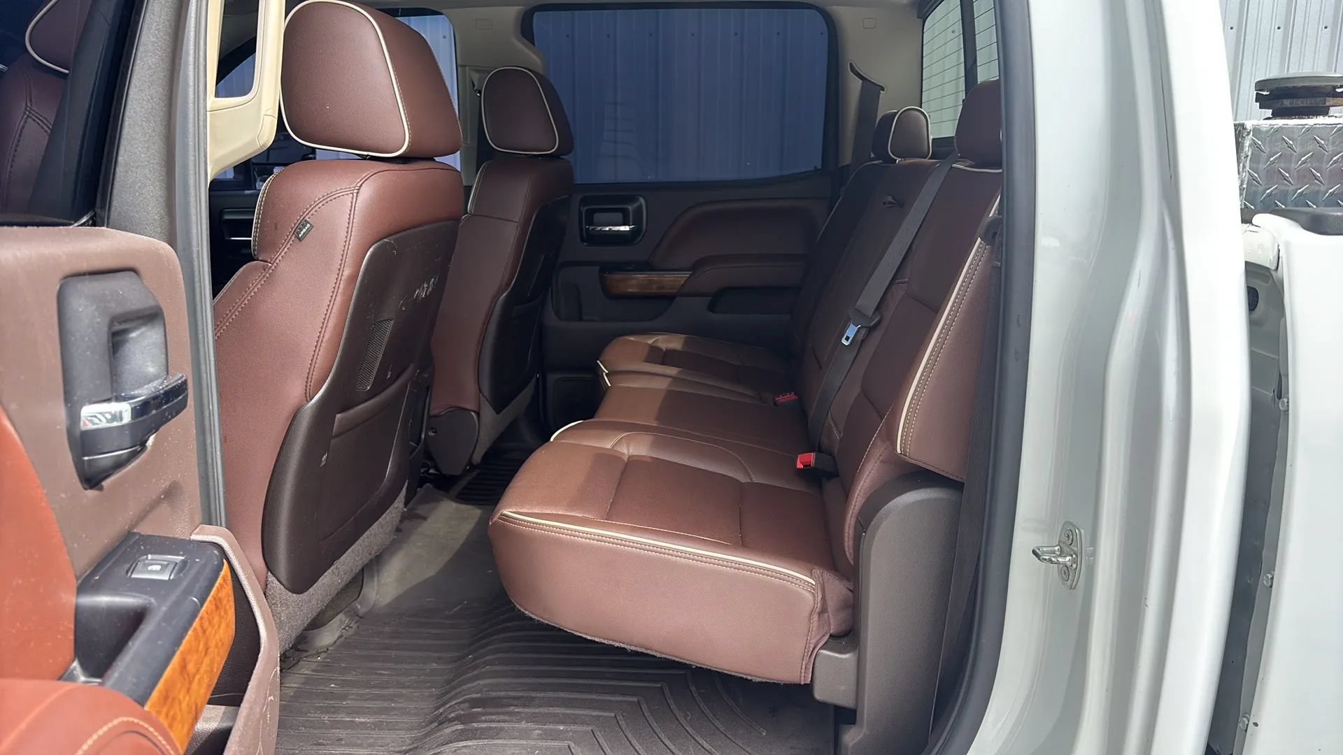 Used 2015 Chevrolet Silverado 3500 High Country w/ Duramax Plus Package AWD/4WD image 16