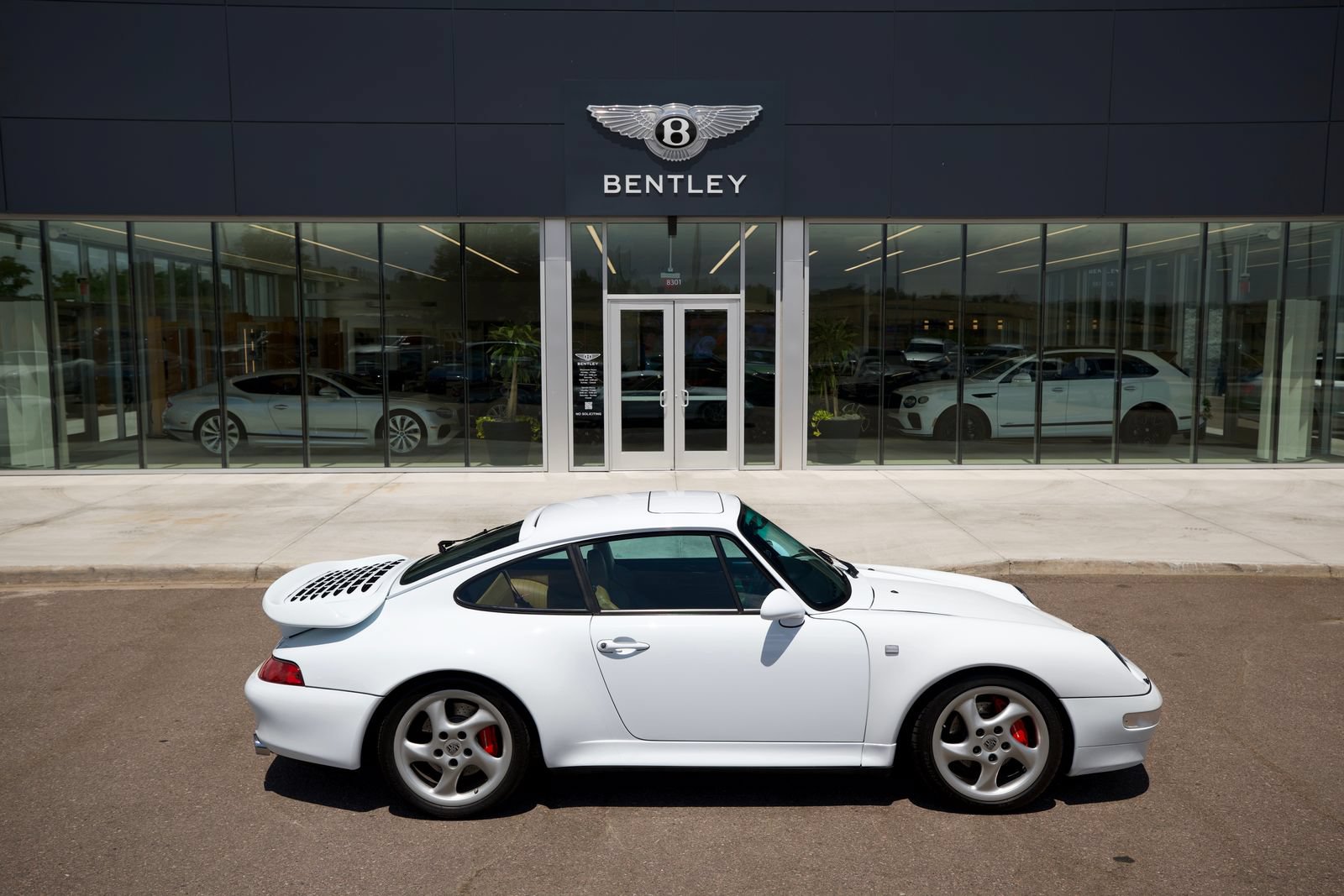 Used 1997 Porsche 911 Turbo AWD/4WD image 11