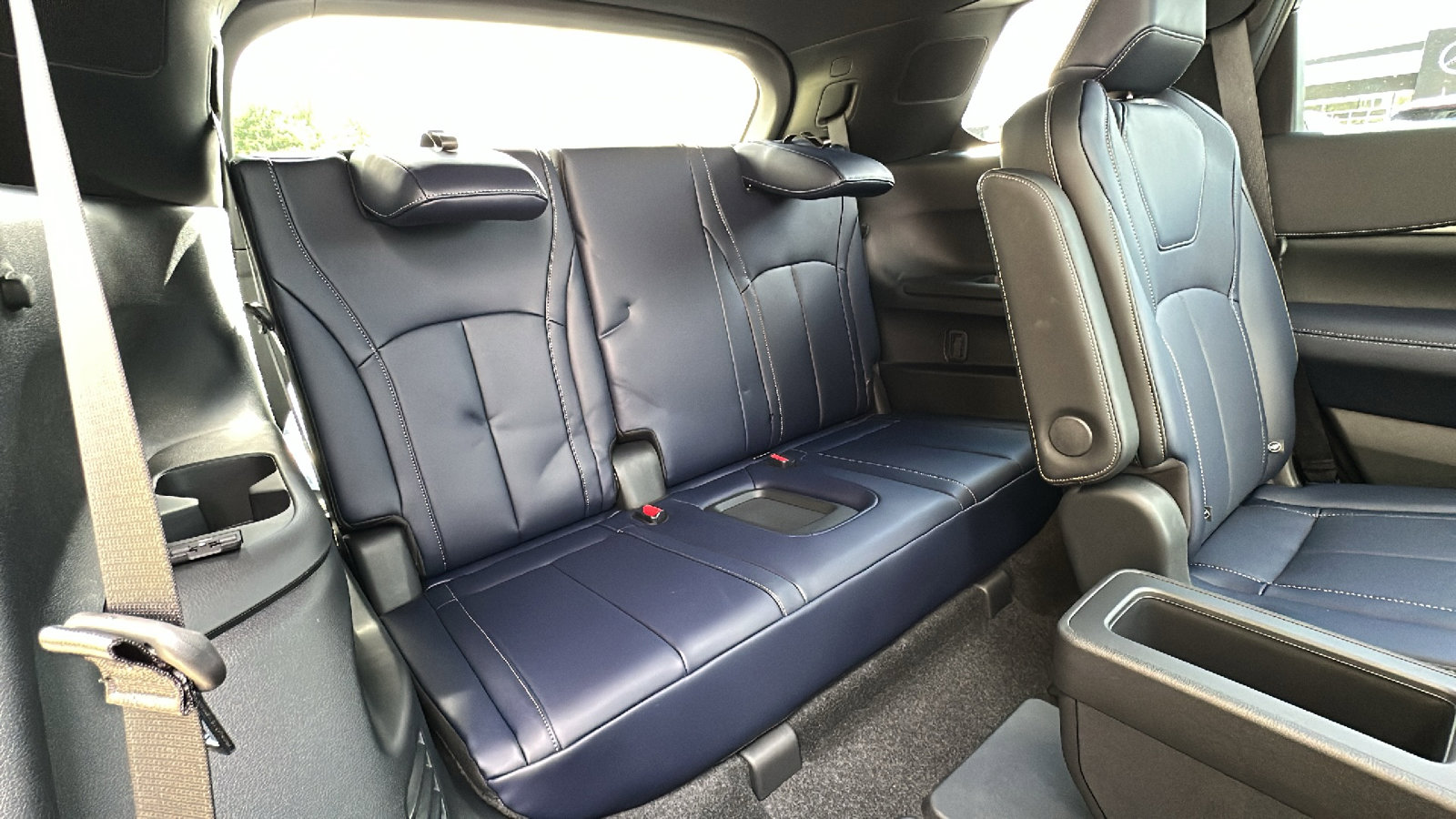 New 2026 INFINITI QX60 Sport w/ Dark Cargo Package AWD/4WD image 11