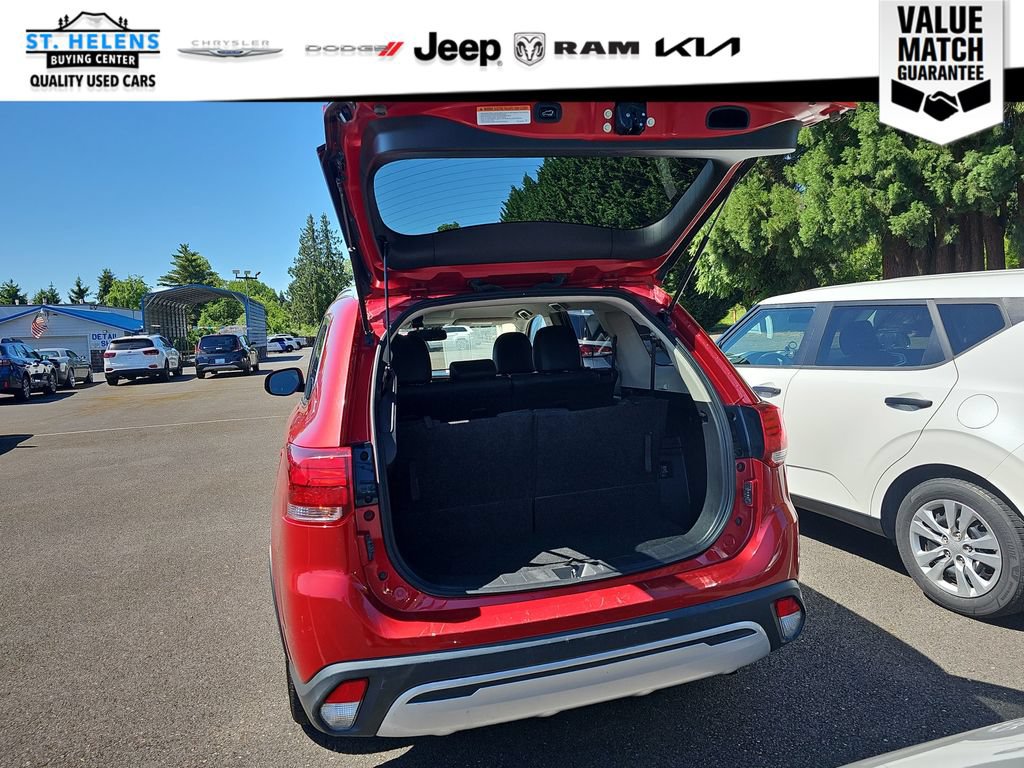 Used 2019 Mitsubishi Outlander ES AWD/4WD image 7