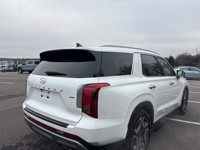 Used 2023 Hyundai Palisade Limited w/ Cargo Package image 4
