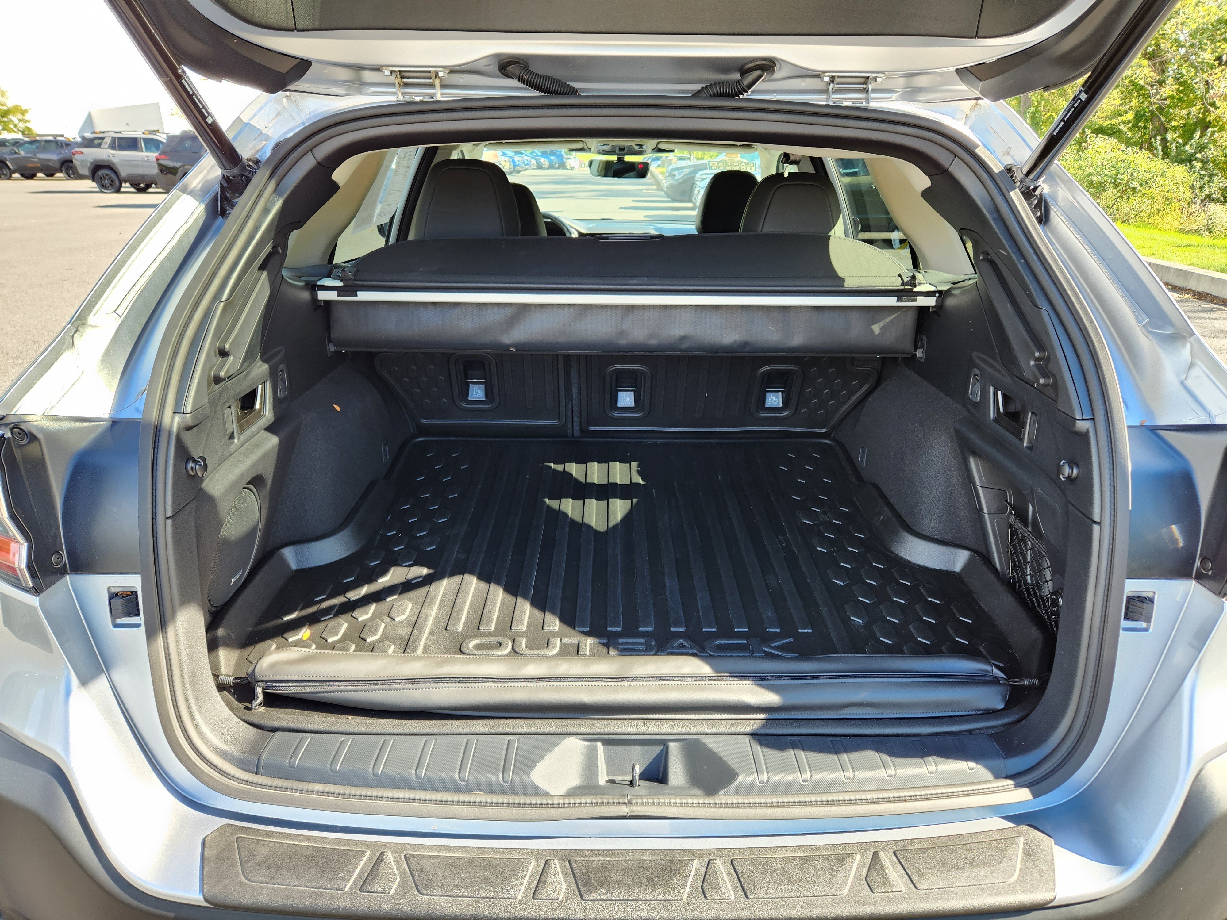 Certified 2025 Subaru Outback Onyx Edition AWD/4WD image 8