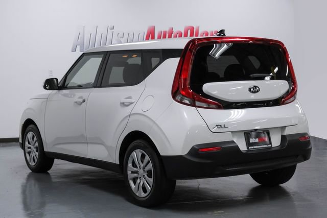 Used 2021 Kia Soul LX FWD image 11