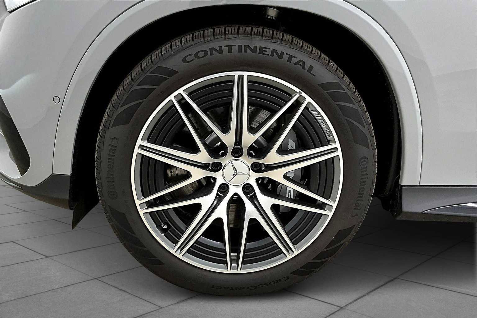 New 2025 Mercedes-Benz GLC 63 AMG S image 11