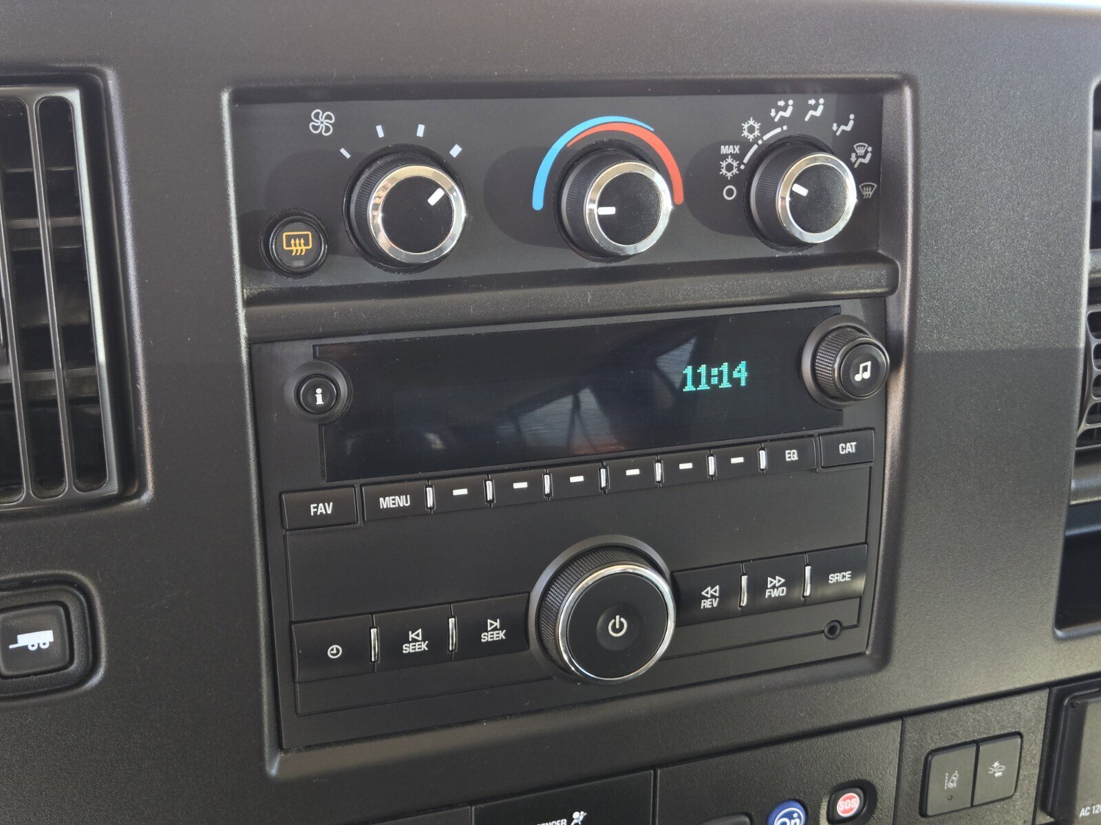 Used 2021 Chevrolet Express 3500 LT w/ LT Preferred Equipment Group RWD image 15