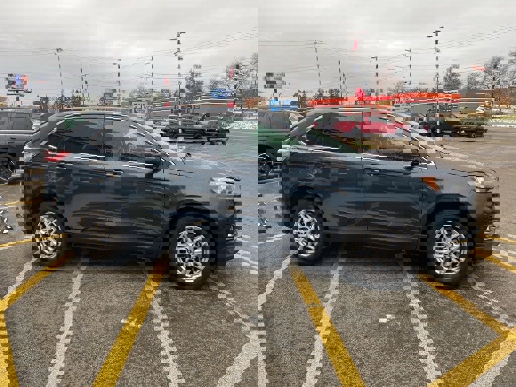 Used 2024 Ford Edge SEL w/ Convenience Package image 6